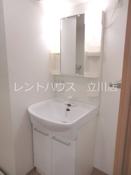 東京都日野市日野本町３丁目 洗面所