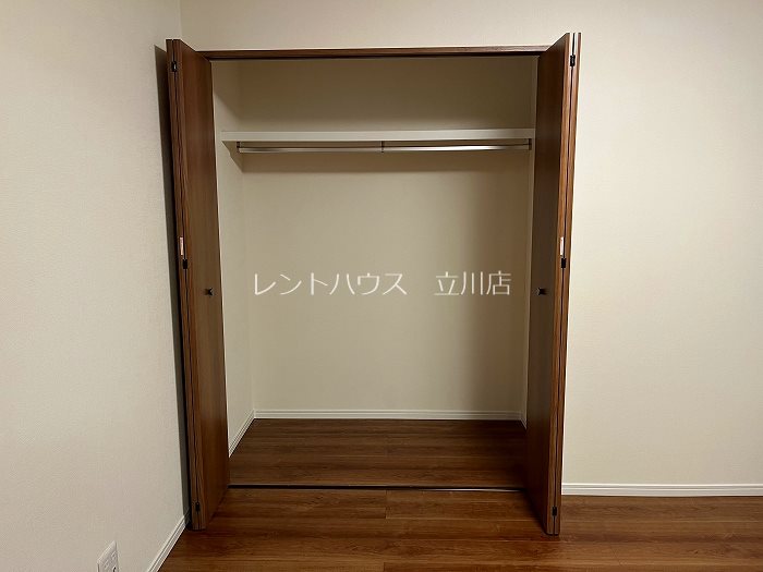 東京都日野市神明４丁目 収納