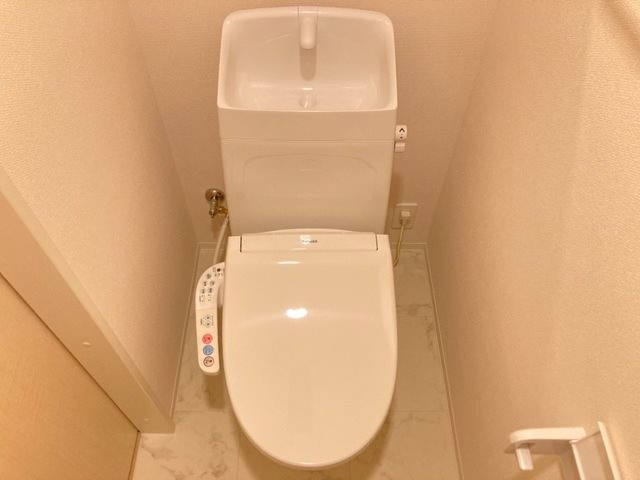 東京都日野市万願寺３丁目 トイレ