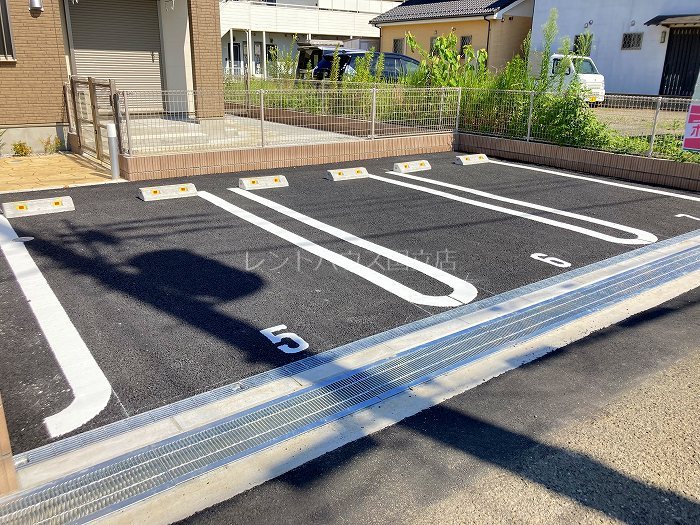 東京都日野市万願寺３丁目 駐車場