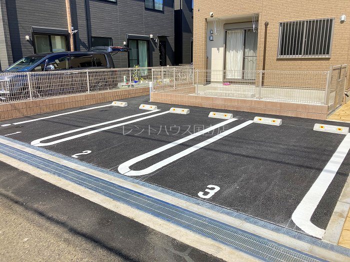 東京都日野市万願寺３丁目 駐車場