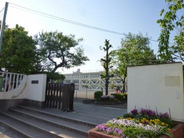 東京都立川市幸町１丁目 小学校