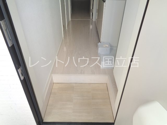 東京都国分寺市日吉町２丁目 玄関