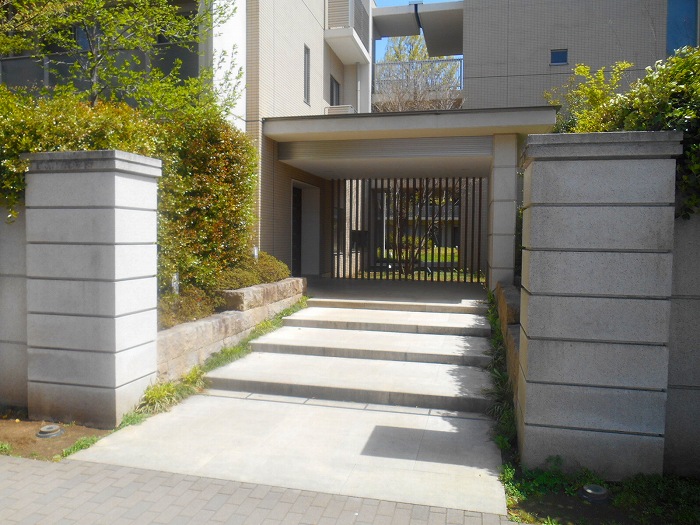 東京都小平市上水本町５丁目 エントランス