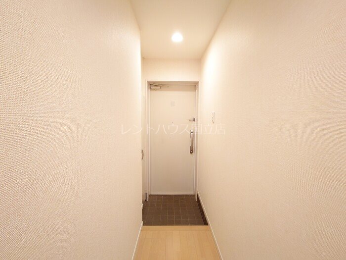 東京都立川市栄町３丁目 玄関