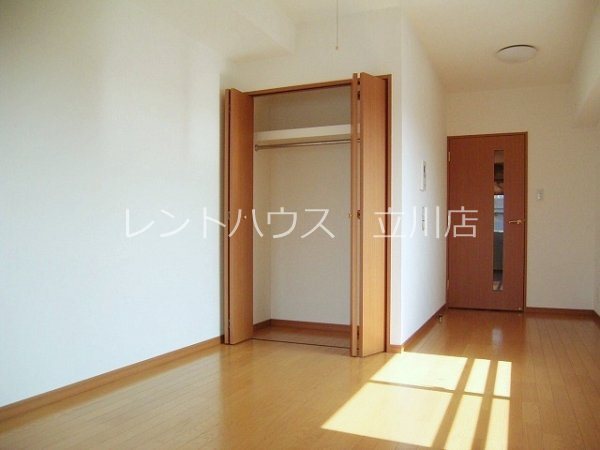 東京都立川市羽衣町２丁目 ベッドルーム