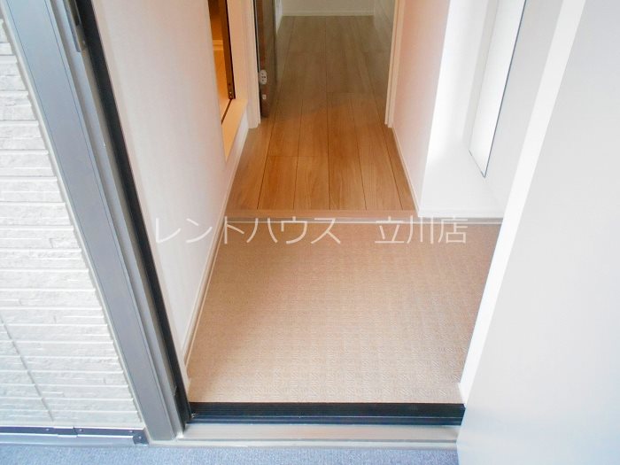 東京都立川市曙町２丁目 玄関