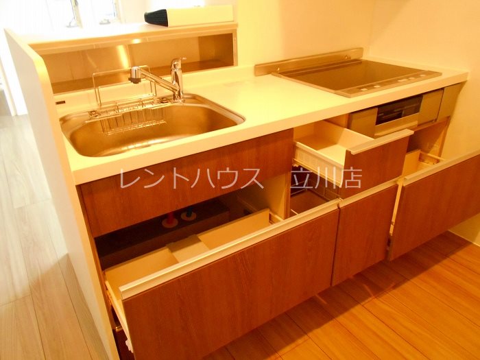 東京都立川市曙町２丁目 キッチン