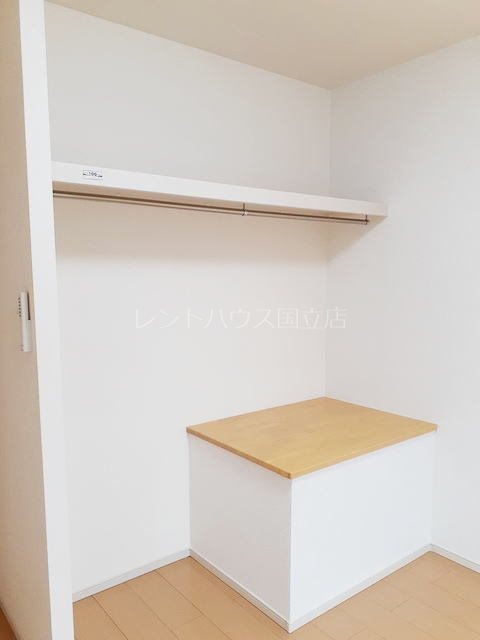 東京都立川市柴崎町６丁目 収納