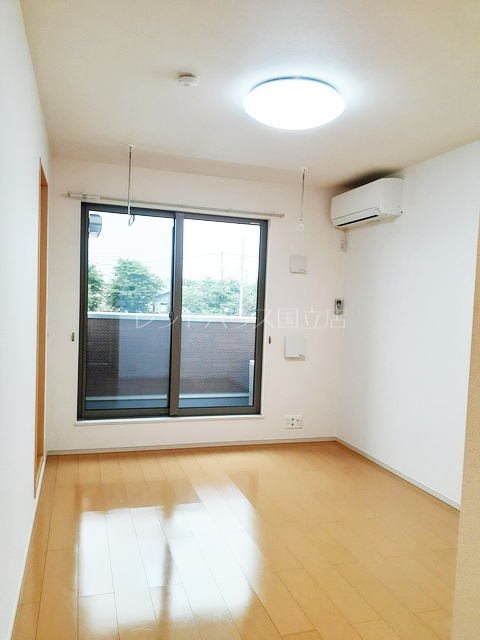 東京都立川市柴崎町６丁目 リビング