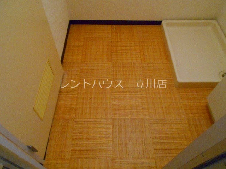 東京都日野市栄町２丁目 洗面所