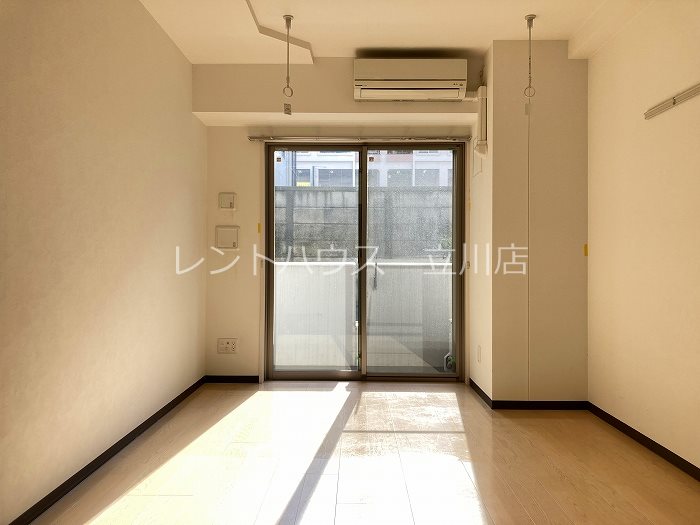 東京都日野市多摩平２丁目 リビング