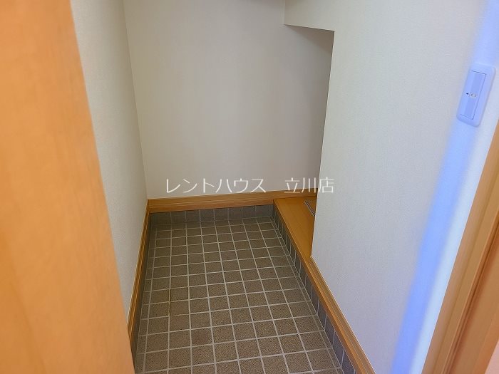 東京都立川市上砂町１丁目 収納