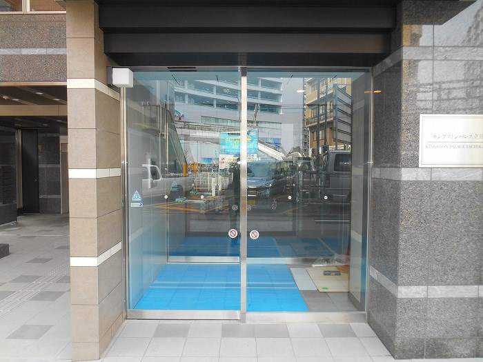 東京都立川市曙町１丁目 エントランス