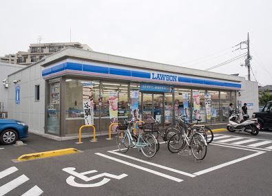 東京都昭島市東町４丁目 コンビニ