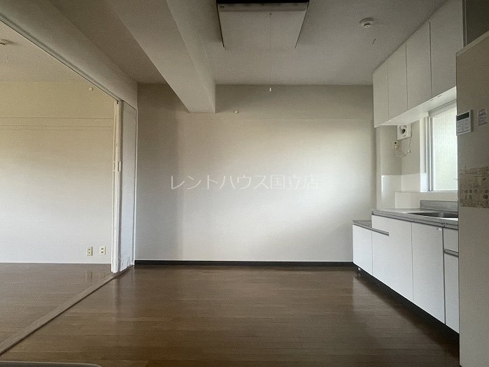 東京都国立市西２丁目 リビング