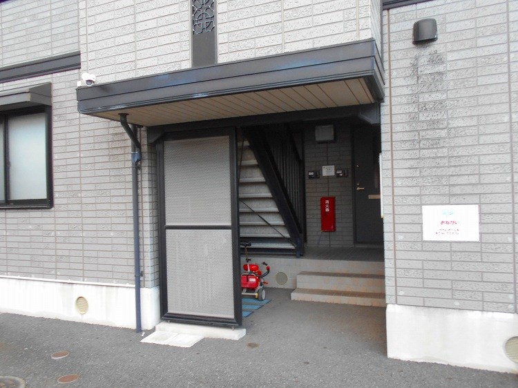 東京都日野市日野 エントランス