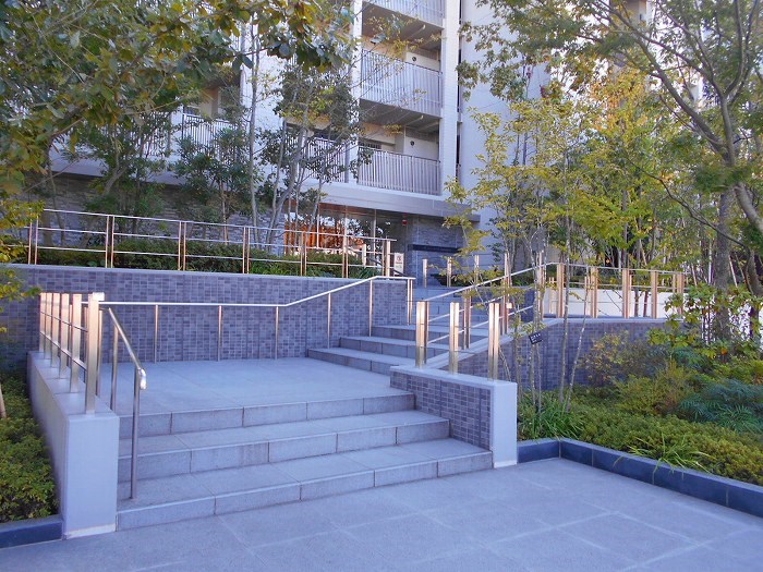 東京都国分寺市東恋ヶ窪１丁目 エントランス