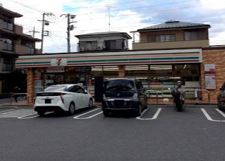 東京都日野市万願寺３丁目 コンビニ