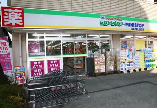 東京都日野市万願寺３丁目 ドラッグストア