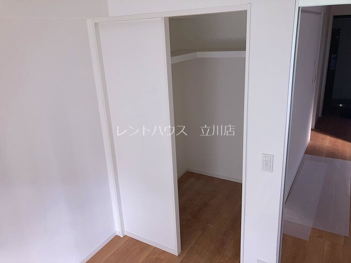 東京都立川市錦町２丁目 収納