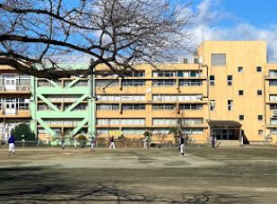 東京都日野市万願寺４丁目 小学校