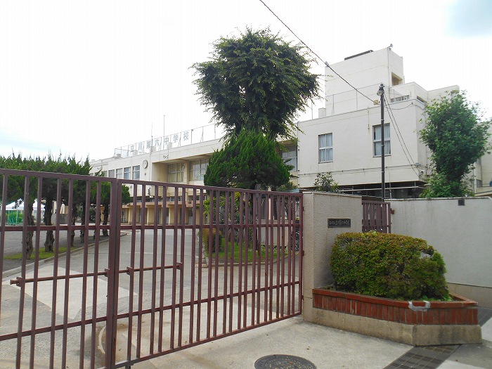 東京都立川市幸町２丁目 中学校