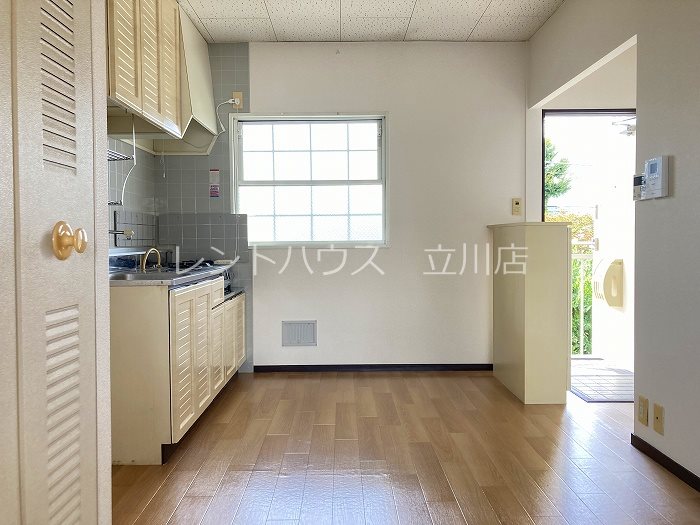 東京都立川市錦町５丁目 リビング