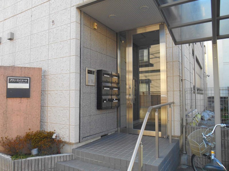 東京都国立市富士見台２丁目 エントランス