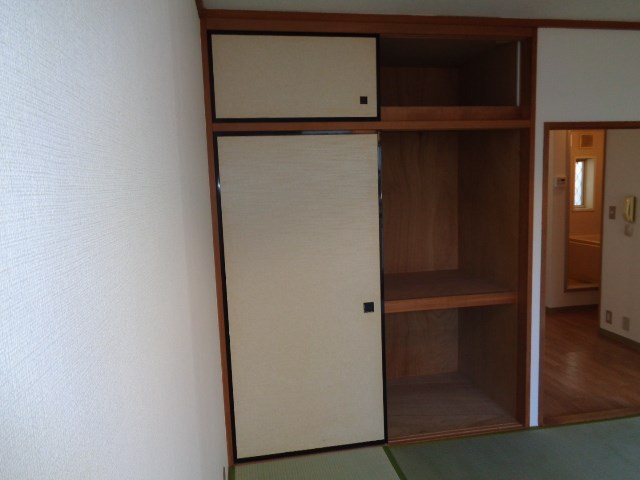 東京都国立市西２丁目 収納
