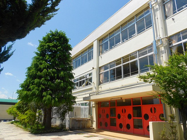 東京都国立市西２丁目 中学校