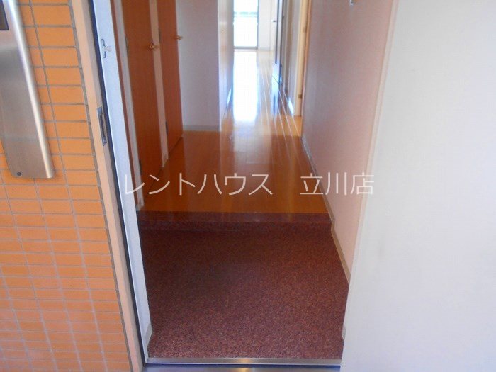 東京都立川市錦町６丁目 玄関