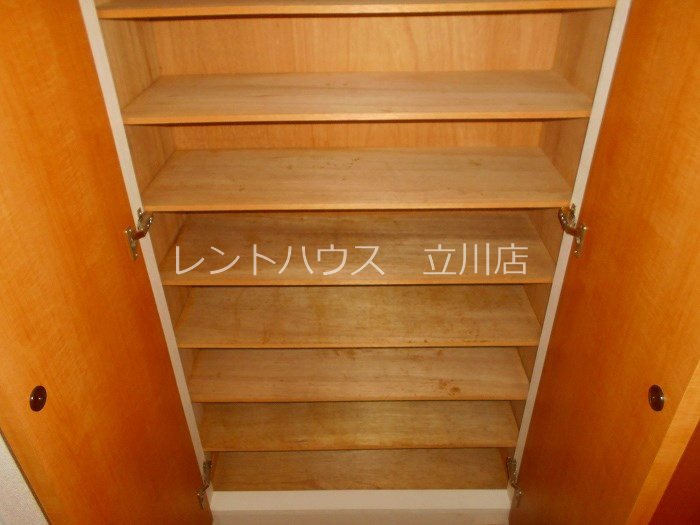 東京都立川市錦町６丁目 収納