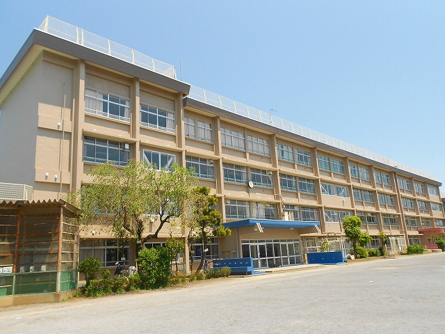 東京都国立市谷保 小学校