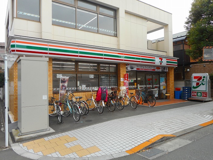 東京都府中市武蔵台３丁目 コンビニ