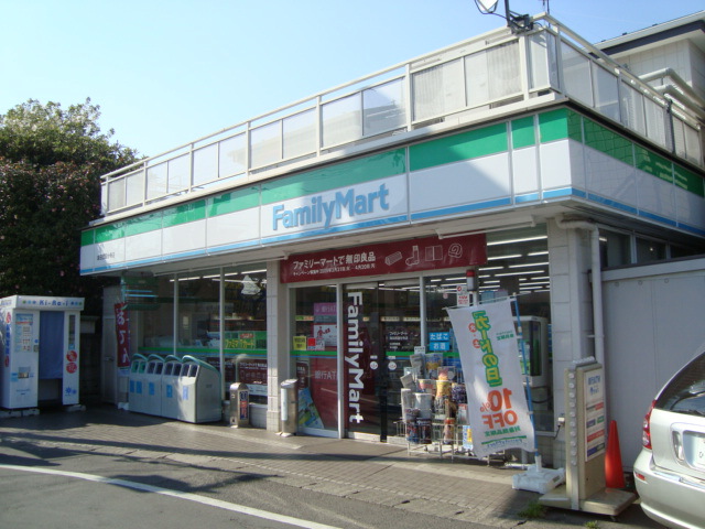 東京都府中市武蔵台３丁目 コンビニ