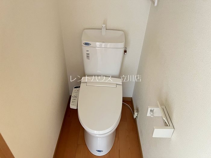 東京都立川市曙町３丁目 トイレ