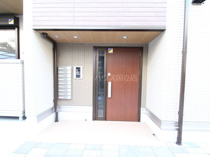 東京都立川市高松町３丁目 エントランス