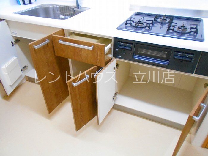 東京都立川市曙町２丁目 キッチン