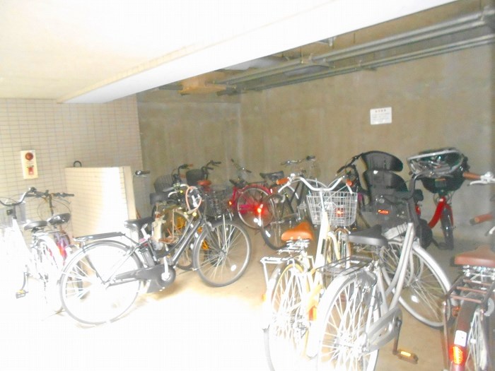 東京都日野市旭が丘３丁目 その他共有部分