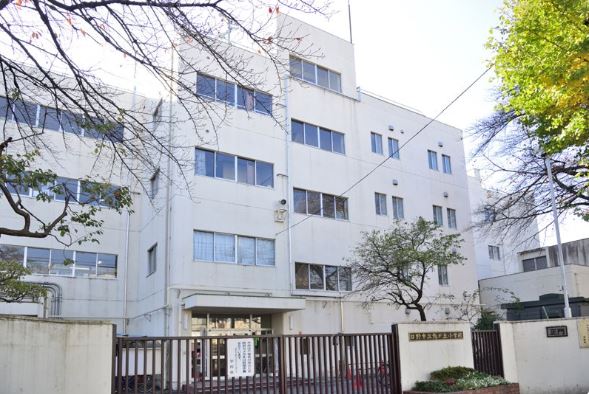東京都日野市旭が丘３丁目 小学校