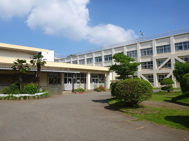 東京都昭島市中神町 小学校
