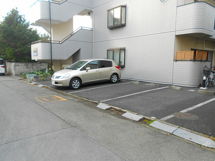 東京都国立市中３丁目 駐車場