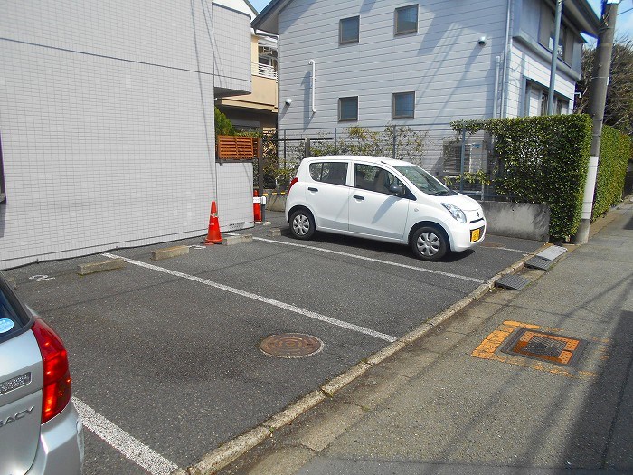 東京都国立市中３丁目 駐車場