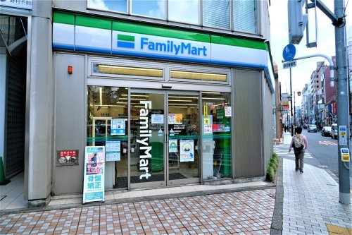 東京都国立市中１丁目 コンビニ