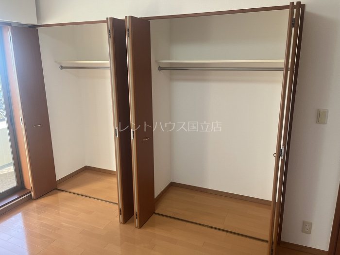東京都府中市宮町１丁目 収納