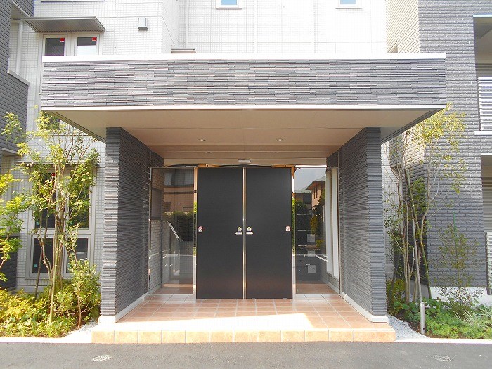東京都立川市幸町５丁目 エントランス