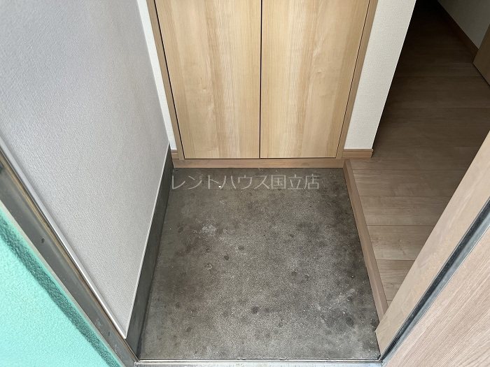 東京都国分寺市光町１丁目 玄関