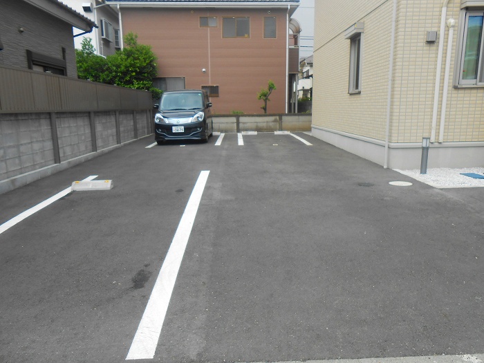 東京都国分寺市東戸倉２丁目 駐車場