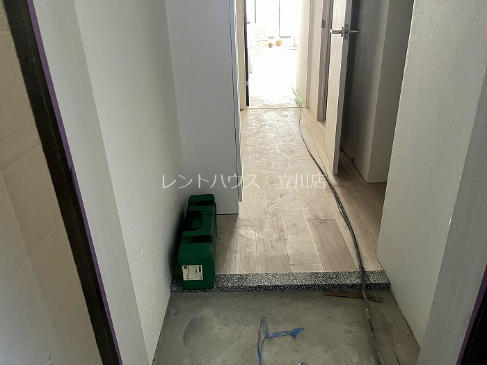 東京都立川市曙町２丁目 玄関